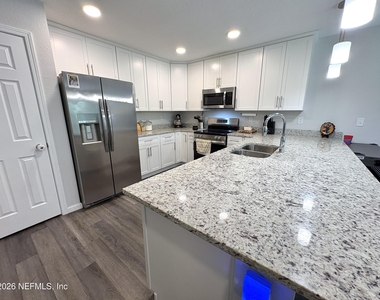 14454 Benton Street - Photo Thumbnail 6