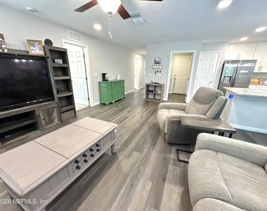 14454 Benton Street - Photo Thumbnail 4