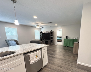 14454 Benton Street - Photo Thumbnail 7