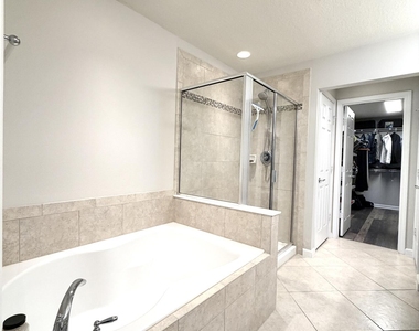 13527 Montecito Place - Photo Thumbnail 20