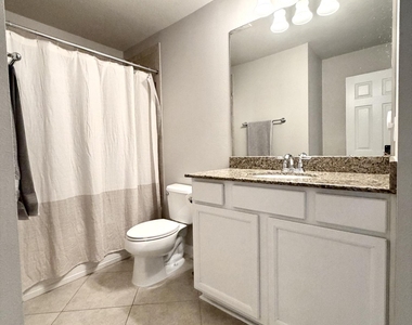 13527 Montecito Place - Photo Thumbnail 27