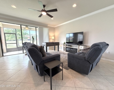 13527 Montecito Place - Photo Thumbnail 11