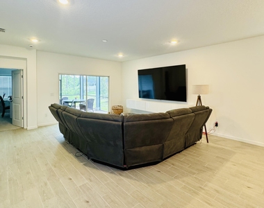 73 Miromar Lake Drive - Photo Thumbnail 8