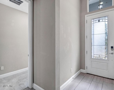 275 Renwick Parkway - Photo Thumbnail 2