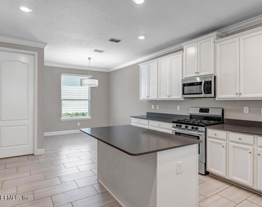 275 Renwick Parkway - Photo Thumbnail 9