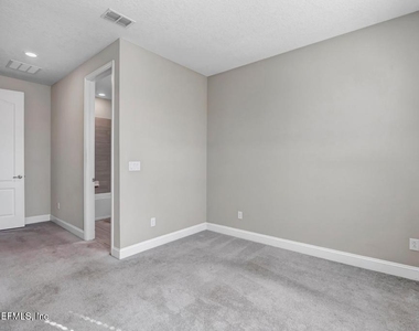275 Renwick Parkway - Photo Thumbnail 31