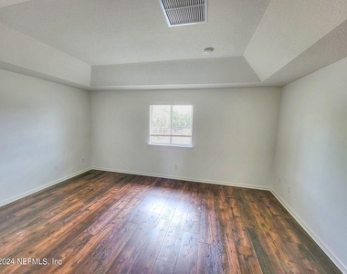 2311 Red Moon Drive - Photo Thumbnail 18