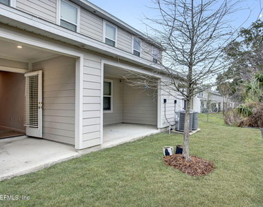 5958 Creekside Crossing Drive - Photo Thumbnail 17