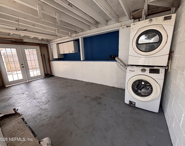 1619 2nd Avenue N - Photo Thumbnail 21