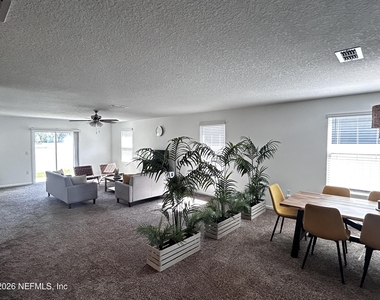 12571 Russian Olive Road - Photo Thumbnail 11