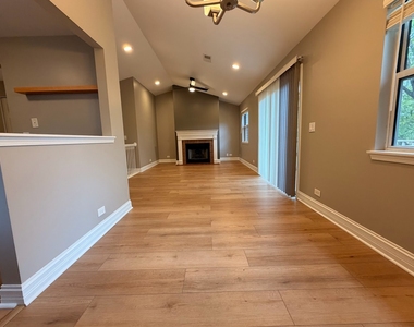 82 Holmes Way - Photo Thumbnail 6