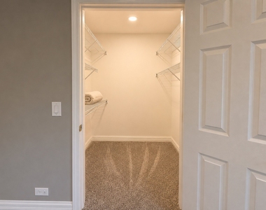 82 Holmes Way - Photo Thumbnail 11