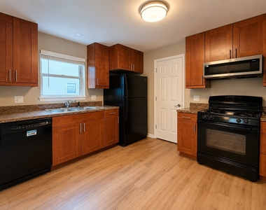 82 Holmes Way - Photo Thumbnail 1
