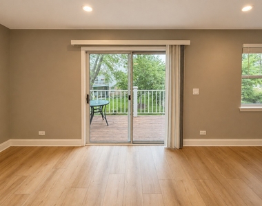 82 Holmes Way - Photo Thumbnail 7