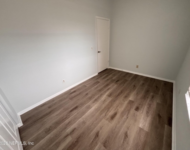 154 Governor Street - Photo Thumbnail 11
