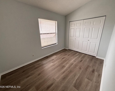 154 Governor Street - Photo Thumbnail 9