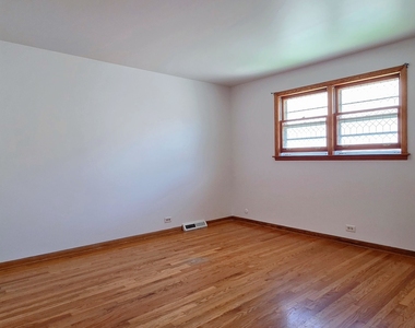 9037 N Joey Drive - Photo Thumbnail 7