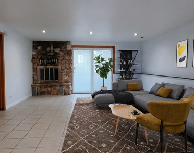 9037 N Joey Drive - Photo Thumbnail 9