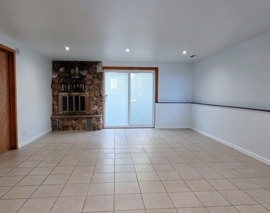 9037 N Joey Drive - Photo Thumbnail 10
