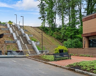 1339 Miller Reed Avenue Se - Photo Thumbnail 19