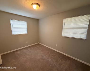 11032 Bluehill Drive - Photo Thumbnail 6