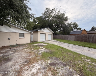 11032 Bluehill Drive - Photo Thumbnail 1