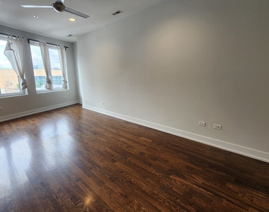 4428 N Sheridan Road - Photo Thumbnail 6