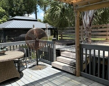 2449 Jose Circle N - Photo Thumbnail 22