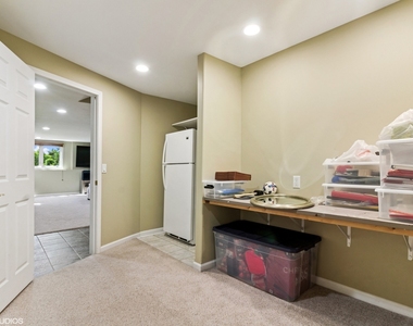 3304 Rollingridge Road - Photo Thumbnail 37