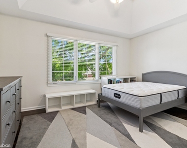 3304 Rollingridge Road - Photo Thumbnail 31