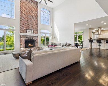3304 Rollingridge Road - Photo Thumbnail 11
