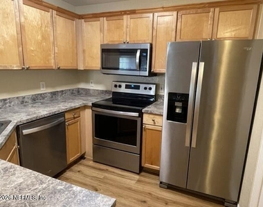 10961 Burnt Mill Road - Photo Thumbnail 4