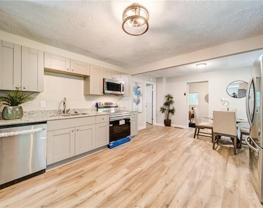 2951 Haralson Road - Photo Thumbnail 3