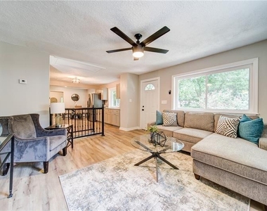 2951 Haralson Road - Photo Thumbnail 10