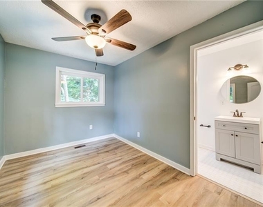 2951 Haralson Road - Photo Thumbnail 11