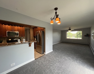 1880 Bonnie Lane - Photo Thumbnail 7