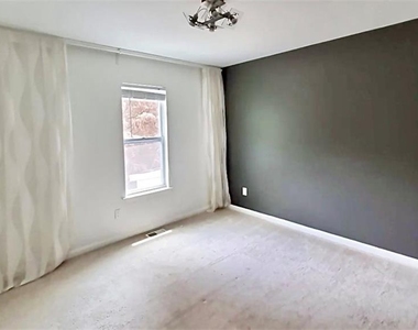 815 Heritage Valley Road - Photo Thumbnail 11