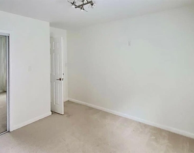 815 Heritage Valley Road - Photo Thumbnail 12