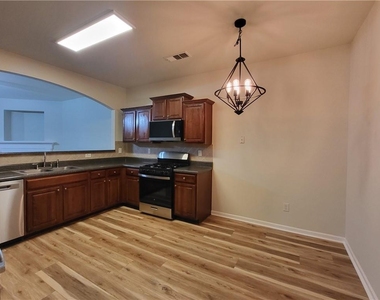 52 Burns View Court - Photo Thumbnail 2