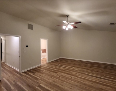 52 Burns View Court - Photo Thumbnail 10