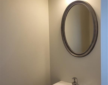 52 Burns View Court - Photo Thumbnail 5