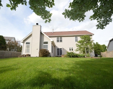 3301 Banford Circle - Photo Thumbnail 36