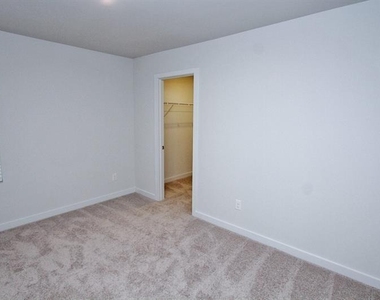 5153 Union Heights Way - Photo Thumbnail 20