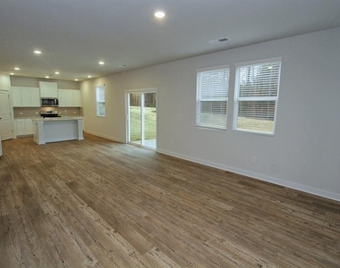 5153 Union Heights Way - Photo Thumbnail 3