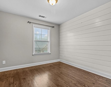 3209 Hallmark Lane - Photo Thumbnail 28