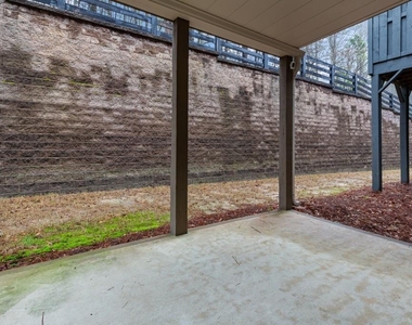 3209 Hallmark Lane - Photo Thumbnail 35
