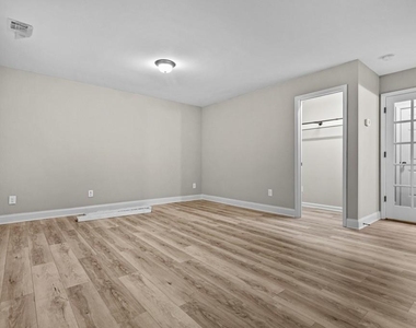 3209 Hallmark Lane - Photo Thumbnail 33