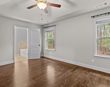 3209 Hallmark Lane - Photo Thumbnail 21