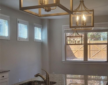 4780 Westoak Court - Photo Thumbnail 12