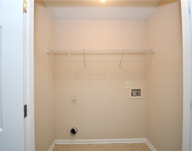 639 Mill Stone Bluff - Photo Thumbnail 13